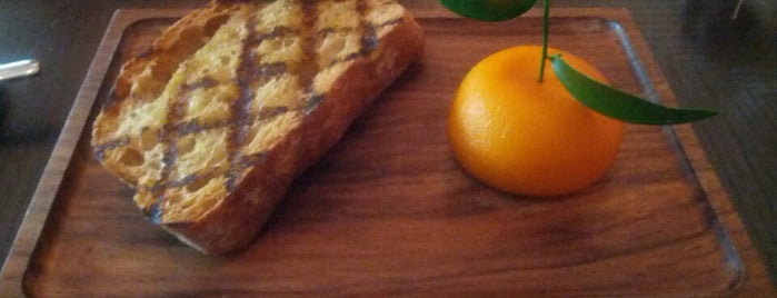 Dinner by Heston Blumenthal is one of Zachさんの保存済みスポット.