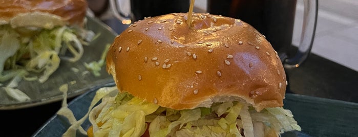 Le Burger is one of Oh Vienna.