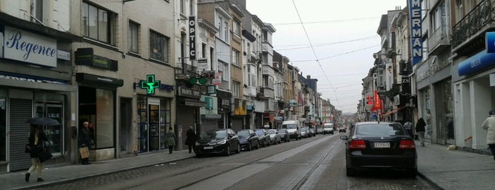 Rue Wayezstraat is one of Winkel's.