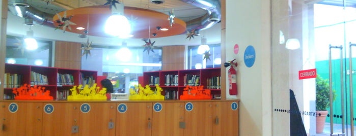 Biblioteca Viva is one of por hacer en La Serena.