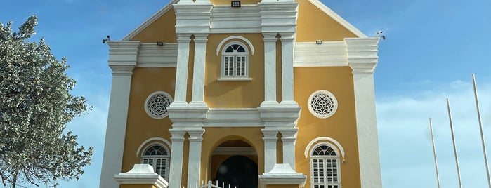 Punda is one of Curaçao.