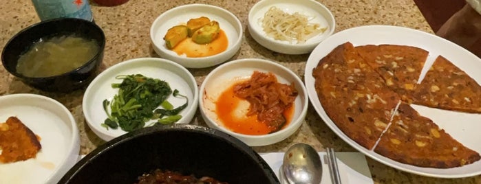 Da On Fine Korean Cuisine is one of Pig out places to try.