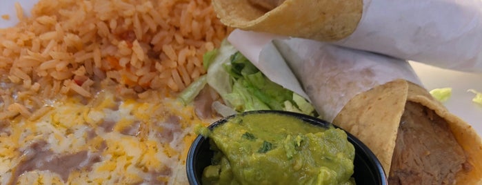 Cocina Del Charro Mexican Restaurant & Catering is one of Carlos's Saved Places.