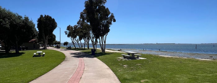 Chula Vista Bayside Park & Pier is one of San Diego.