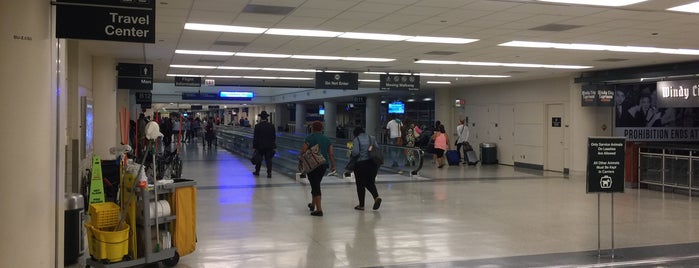 Concourse B is one of Airports.