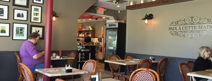 Cafe La Maison is one of Local Spots.