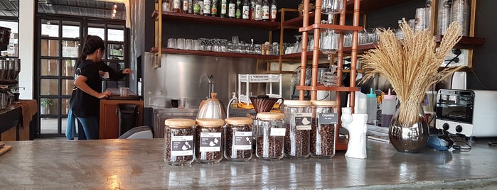 30ml Espresso & Bar is one of Laos.