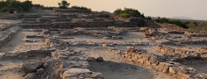 Dholavira - Harappan Metropolis is one of Places to Enjoy with your Partner in Love.