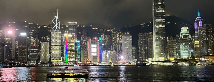 Victoria Harbour is one of My to-do list Hong Kong.