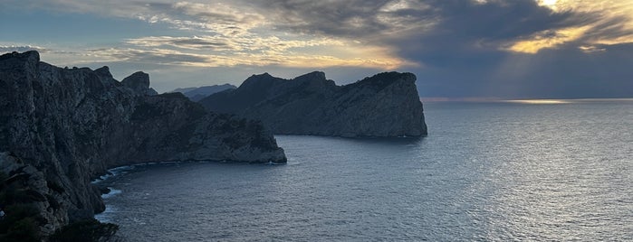 Cap de Formentor is one of islas baleares.