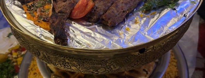 مطعم كنده is one of الطائف.