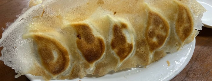 Hoanyon is one of Restaurant/Gyoza, Savoury pancakes.
