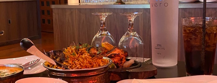Aman's Artisian Indian Cuisine is one of Lieux sauvegardés par B.