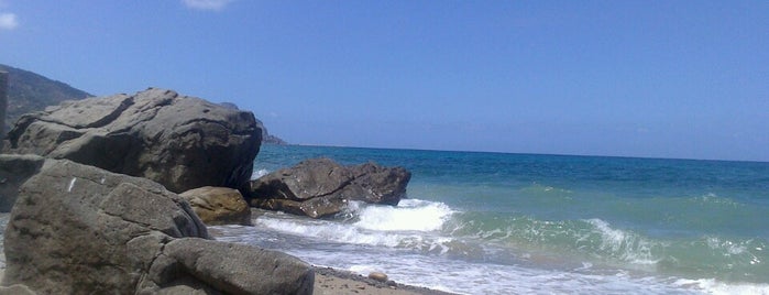 Spiaggia Di sant'ambrogio is one of Sicile 🇮🇹.