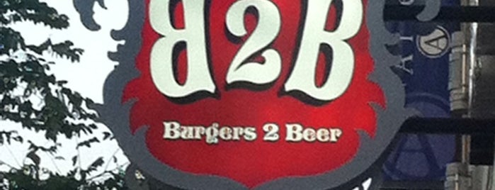 Burgers 2 Beer is one of Lieux qui ont plu à William.