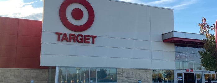 Target is one of Marcoさんのお気に入りスポット.