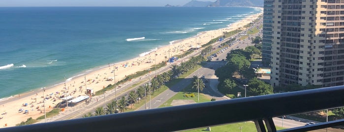 Praia do Alfa Barra is one of Condomínio Ocean Drive.