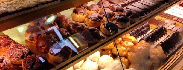 Pasticceria Tonolo is one of Tasting Central Europe: hottest foodie places.