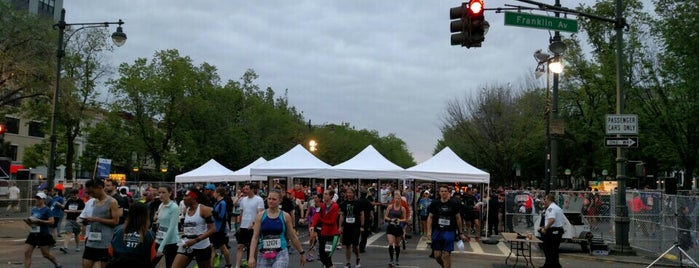 Airbnb Brooklyn Half Marathon Starting Line is one of Stephanieさんのお気に入りスポット.