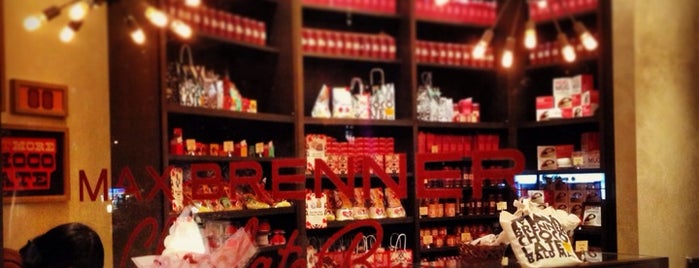 Max Brenner Chocolate Bar is one of Chocolate Shops@Tokyo.
