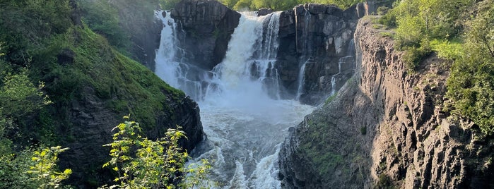 Grand Portage State Park is one of Locais curtidos por Matt.