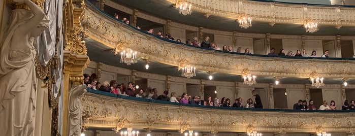 Mariinsky Theatre is one of Tempat yang Disukai Юлия.