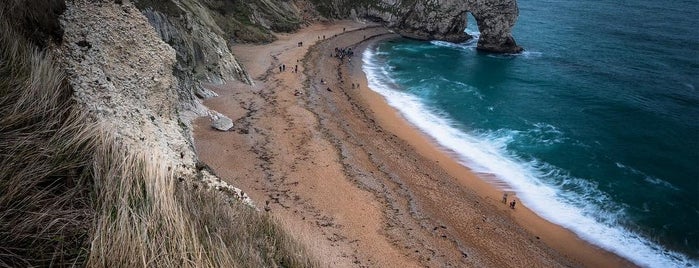 Durdle Door is one of Places to visit in Dorset.
