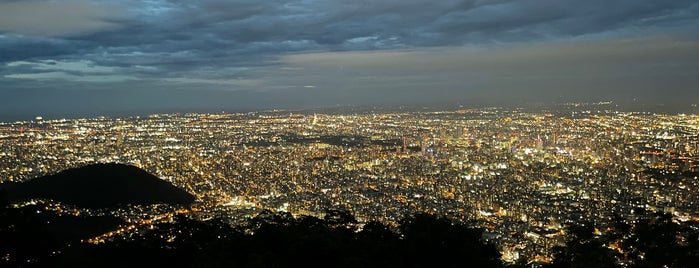 Mt. Moiwa Observatory Deck is one of Lugares favoritos de Tamaki.