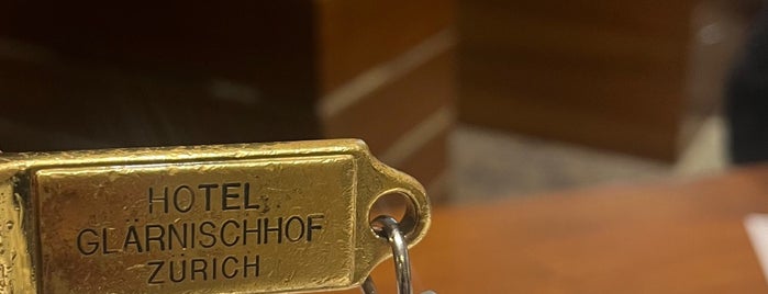 Hotel Glärnischhof is one of Posti che sono piaciuti a Rich.
