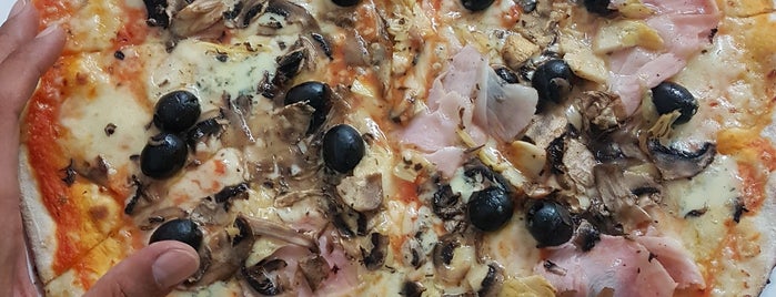 Pizzeria Buongustaio is one of Posti che sono piaciuti a Giuseppe.