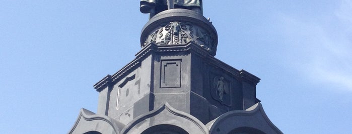 Пам’ятник Володимиру Великому is one of Kyiv.