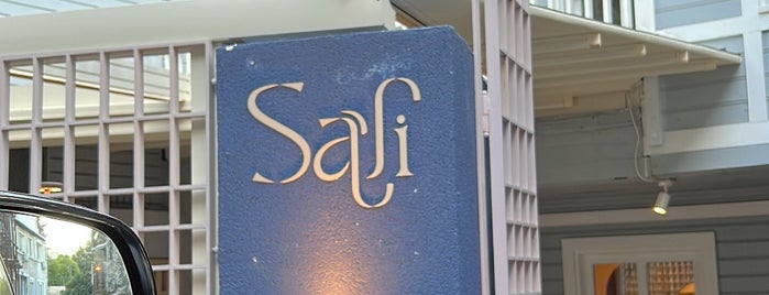 Safi is one of Restoran & Fine Dining & Cafe.