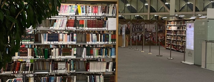 King Fahad National Library is one of Fooz'un Beğendiği Mekanlar.