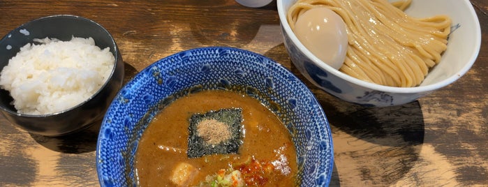 つけ麺 ジンベエ is one of okinawa.