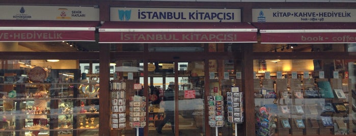 İstanbul Kitapçısı is one of Locais curtidos por Samet.