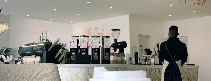 Dunes Specialty Coffee is one of Caffaiene In UAE 🇦🇪☕️.