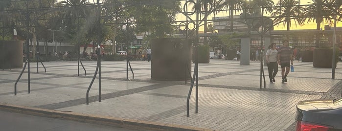 Plaza de Puente Alto is one of otros....<3.