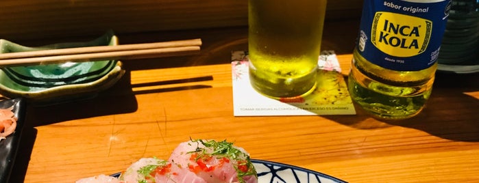 Makoto Sushi Bar is one of The 15 Best Places for Fresh Food in Lima.