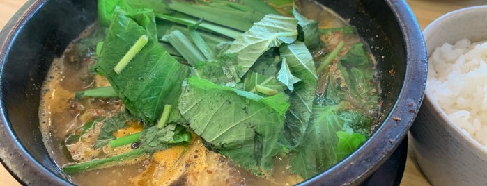 구프로냉면 is one of 음식점.