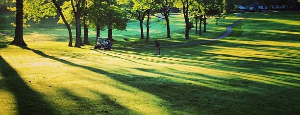 Silver Lake Golf Course is one of Lugares favoritos de rogey_mac.