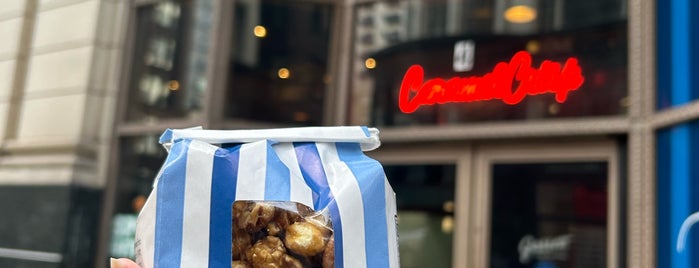 Garrett Popcorn Shops is one of Must-visit Food in Chicago.