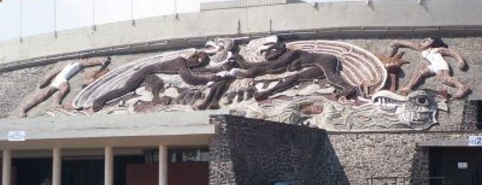 Estadio Olímpico Universitario is one of Entretenimiento.