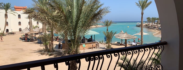 Arabia Azur Resort Hurghada is one of 75% OFF поездки в Луксор из Хургады ($39) только.