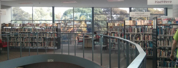 Whangarei Central Library is one of Orte, die Mary gefallen.