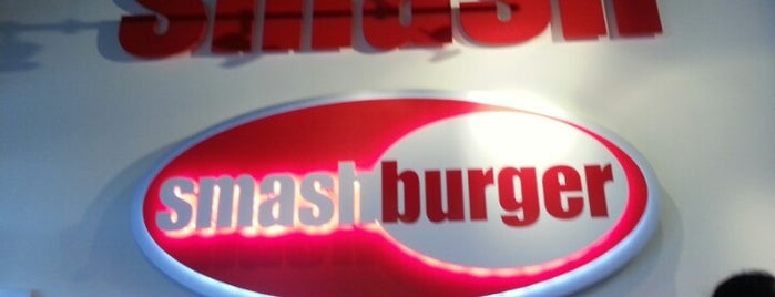 Smashburger is one of Lugares favoritos de Joshua.