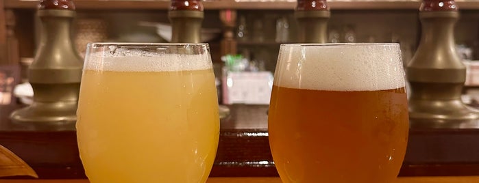 Lezzet Craftbeer & Food Experience Bar is one of Craft Beer Osaka.