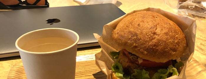 BROOK'S ME-BYO café is one of その日行ったスポット.