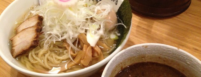 綱哲 is one of ラーメン☆つけ麺.