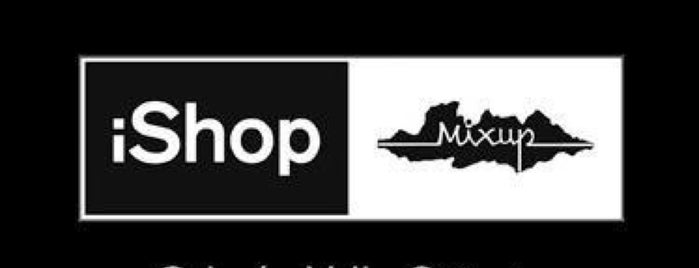 iShop Mixup is one of สถานที่ที่ Daniel ถูกใจ.
