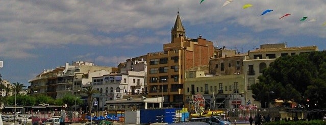 Palamós is one of Mai en Barcelona.